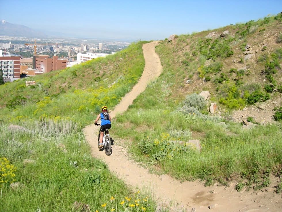Bonneville shoreline Trail zoo section